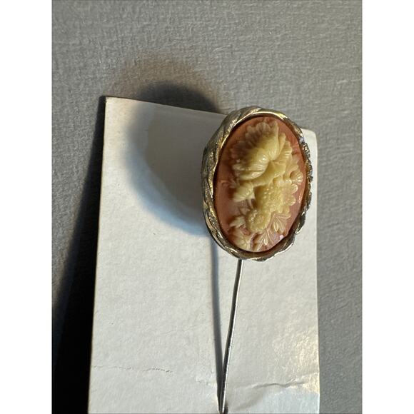 VINTAGE CORAL TAN CARVED CAMEO STICK PIN 4” CREAM CAMEO FACE GOLD TONE - Picture 3 of 7